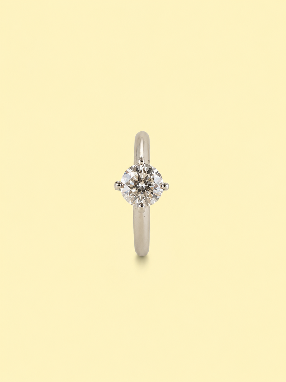 Round Majesty Window Ring