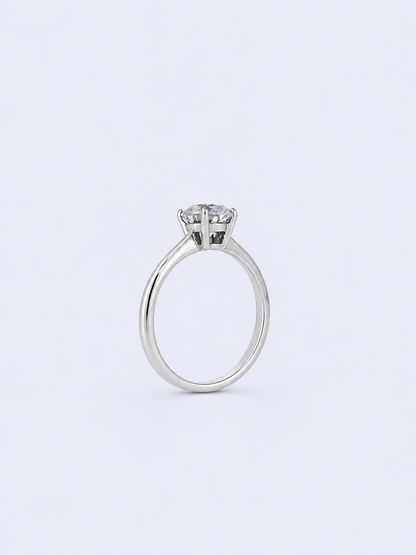Romantic Round Cut Ring