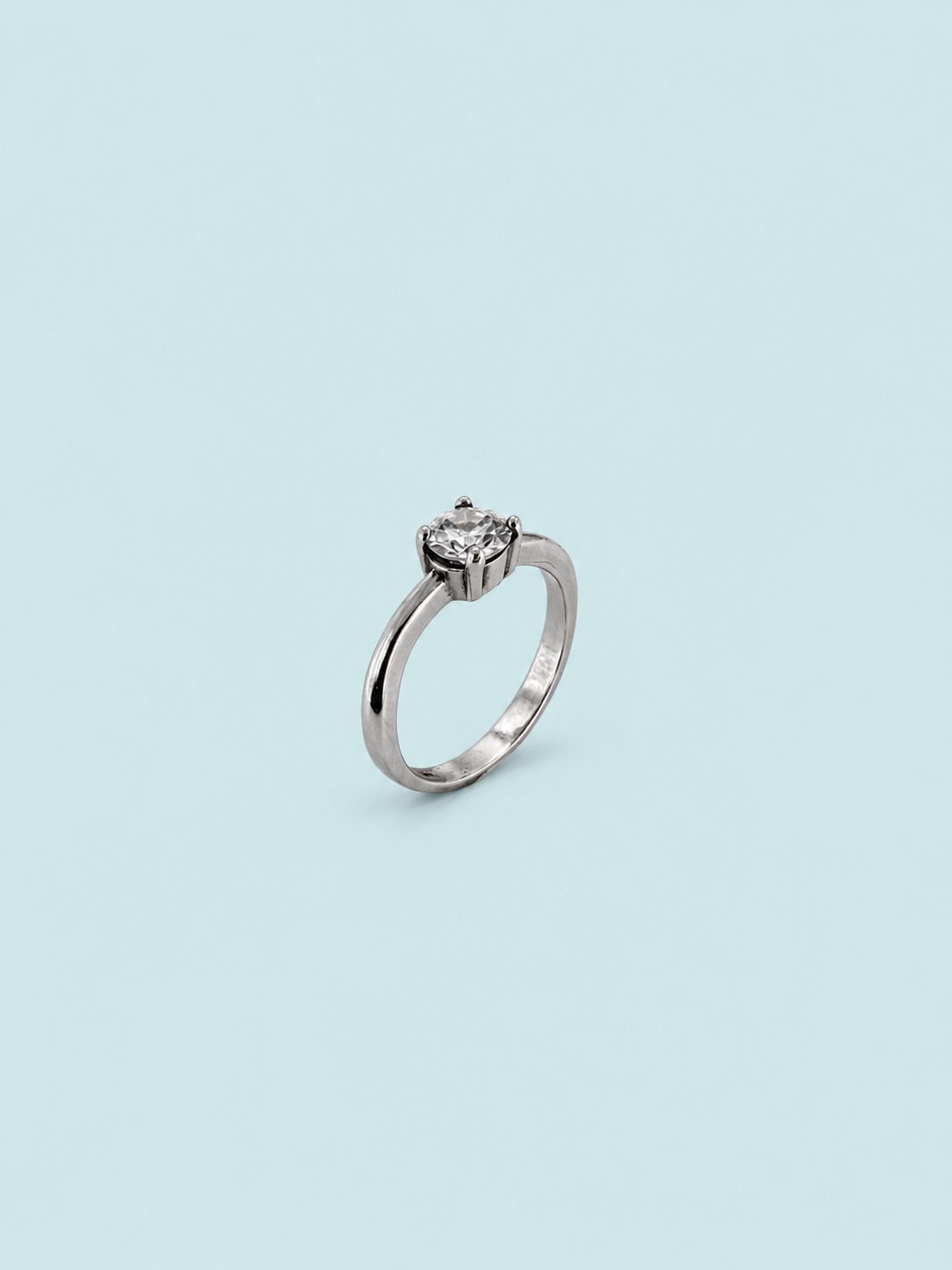Luna Solitaire Ring