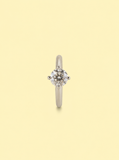 Round Majesty Window Ring