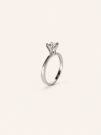 Round Majesty Ring
