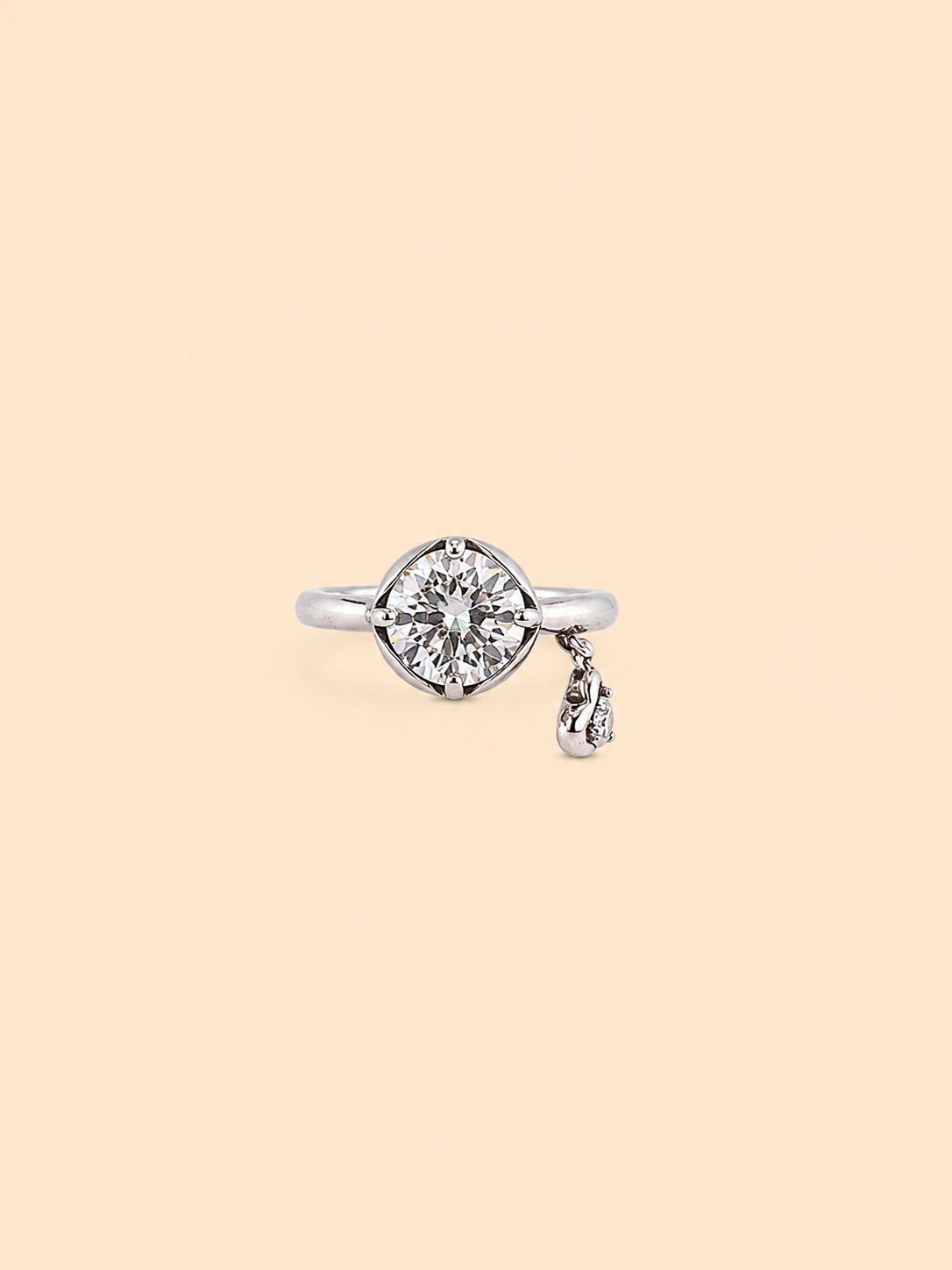 Heart Deco Dangling Ring